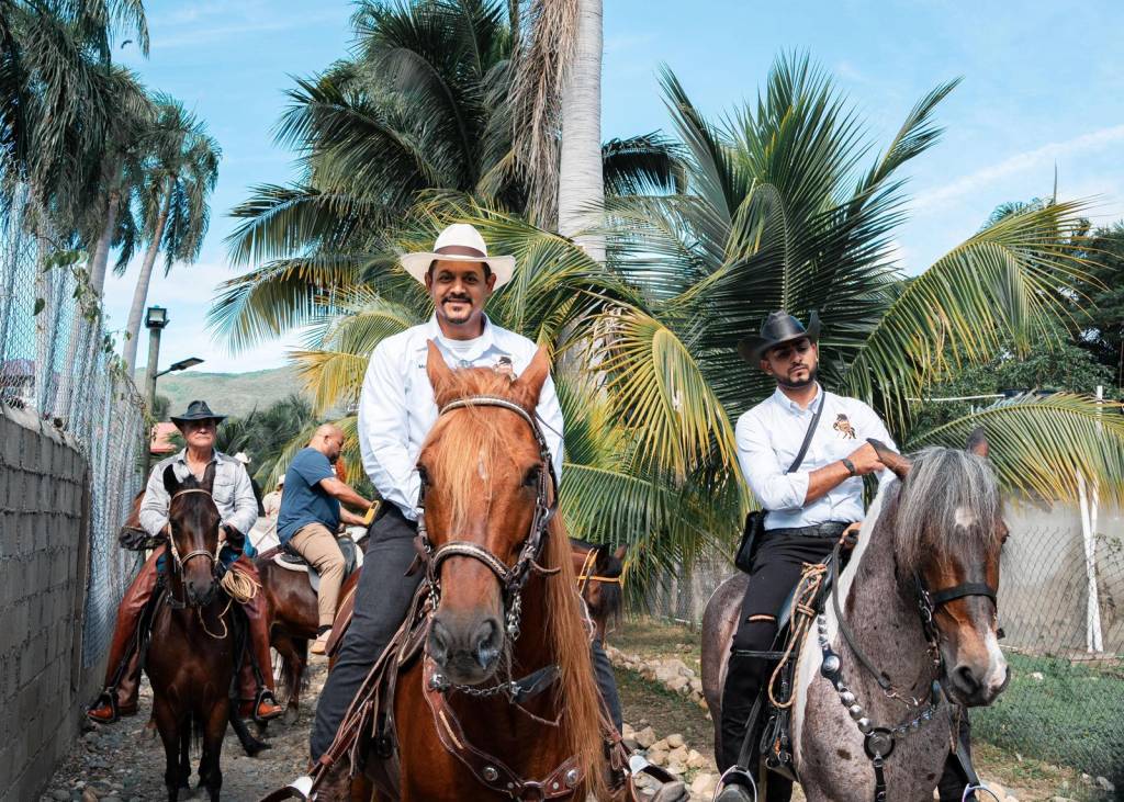 Horseback riding tours at Rancho DM Horse Club